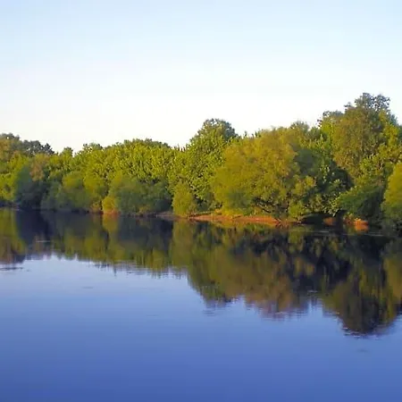 Bed & Breakfast Le Manoir De La Riviere 4*