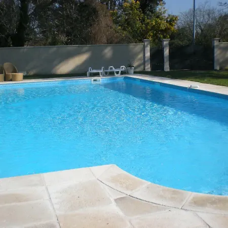 Le Manoir De La Riviere 4* Saint-Seurin-de-Prats